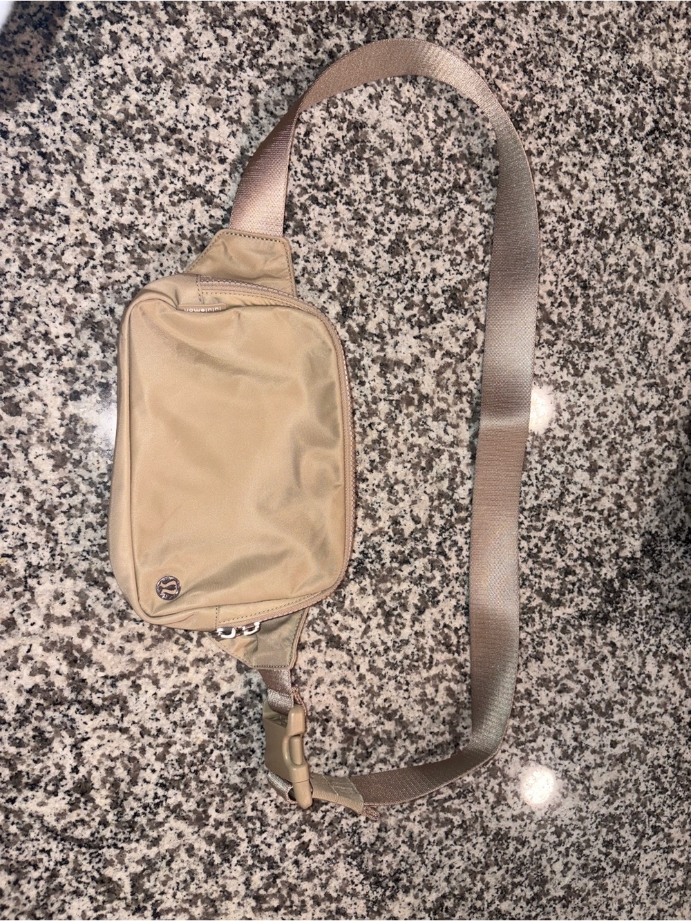 Lululemon belt bag in Beige
